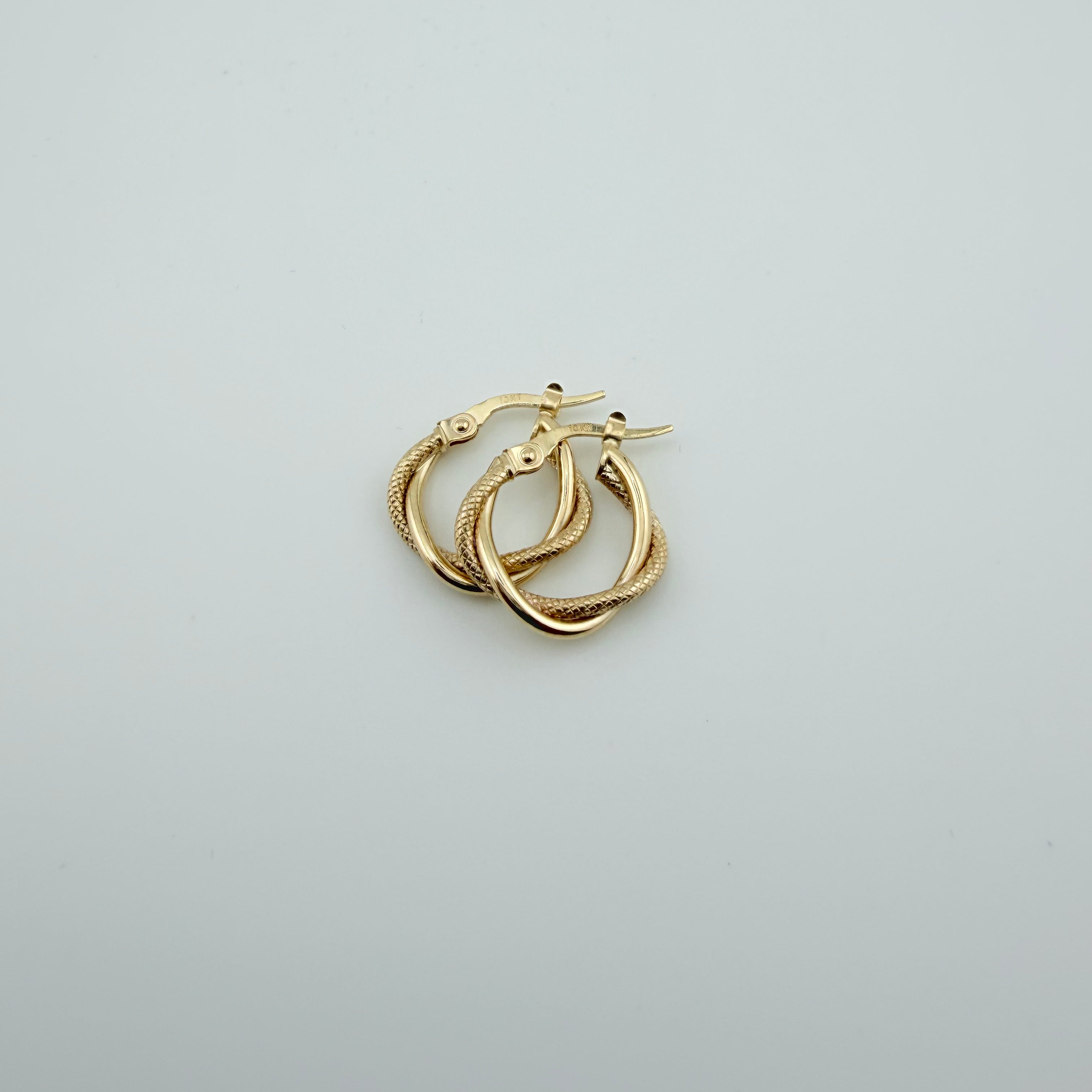 Textured-Plain Hoops 3x15