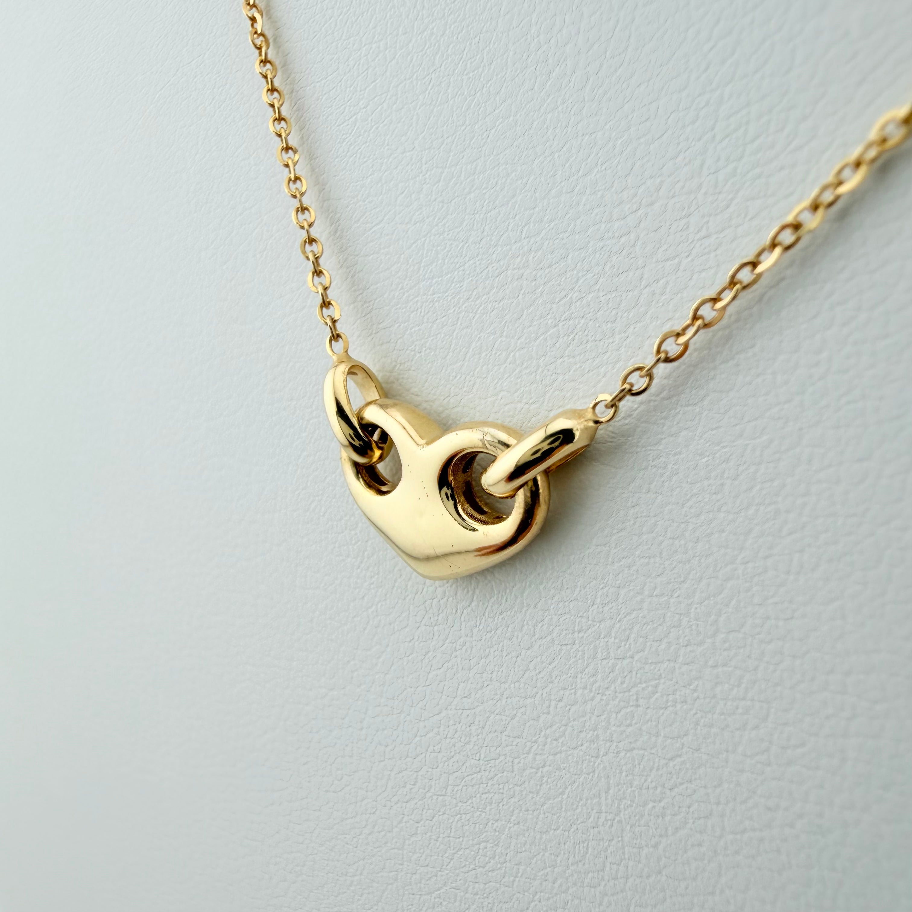 Simple Lock Heart Necklace